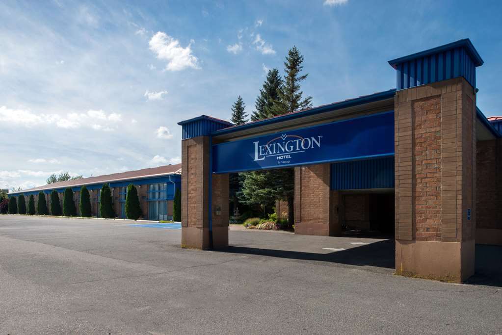 Days Inn By Wyndham Sudbury & Conference Centre Bagian luar foto