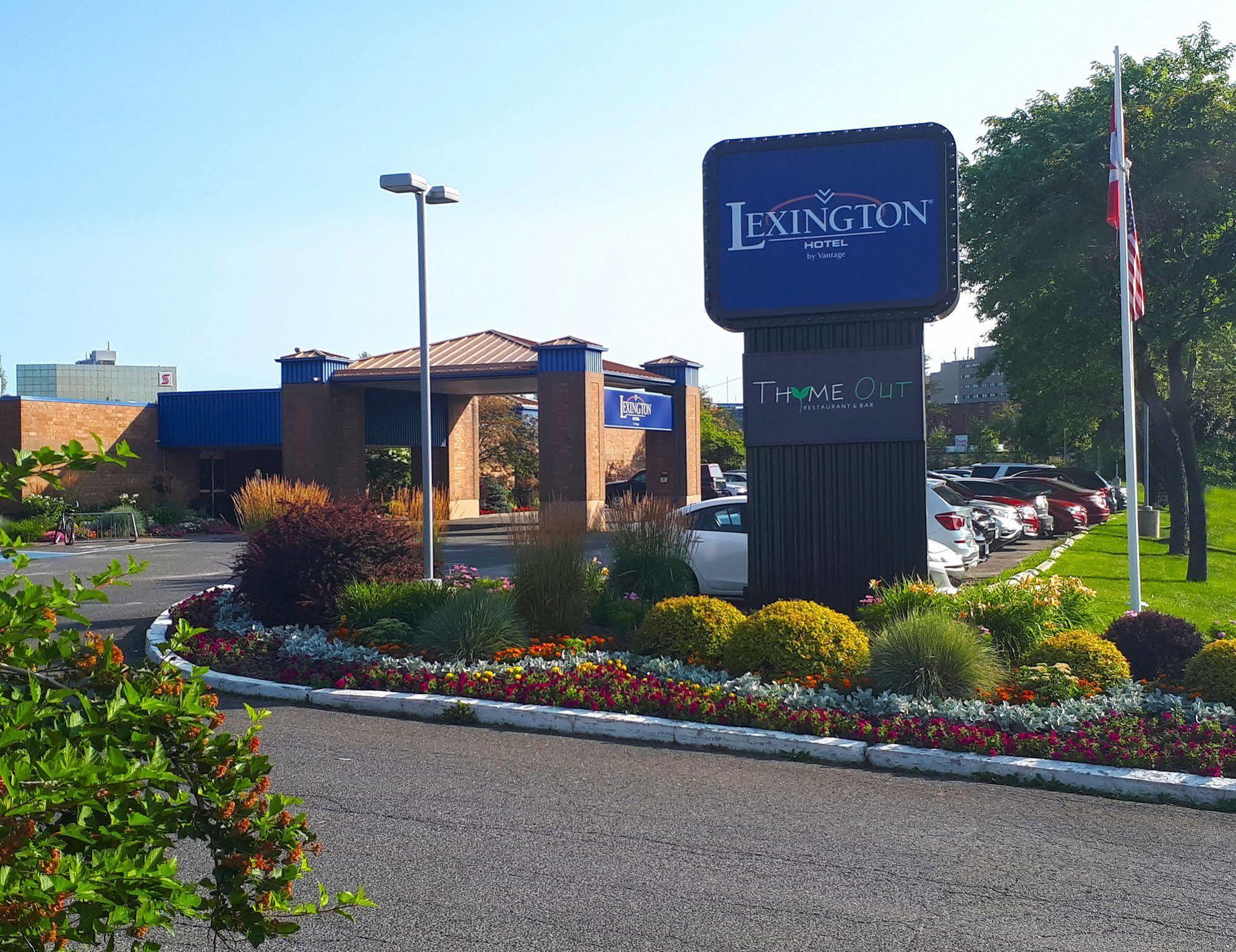 Days Inn By Wyndham Sudbury & Conference Centre Bagian luar foto